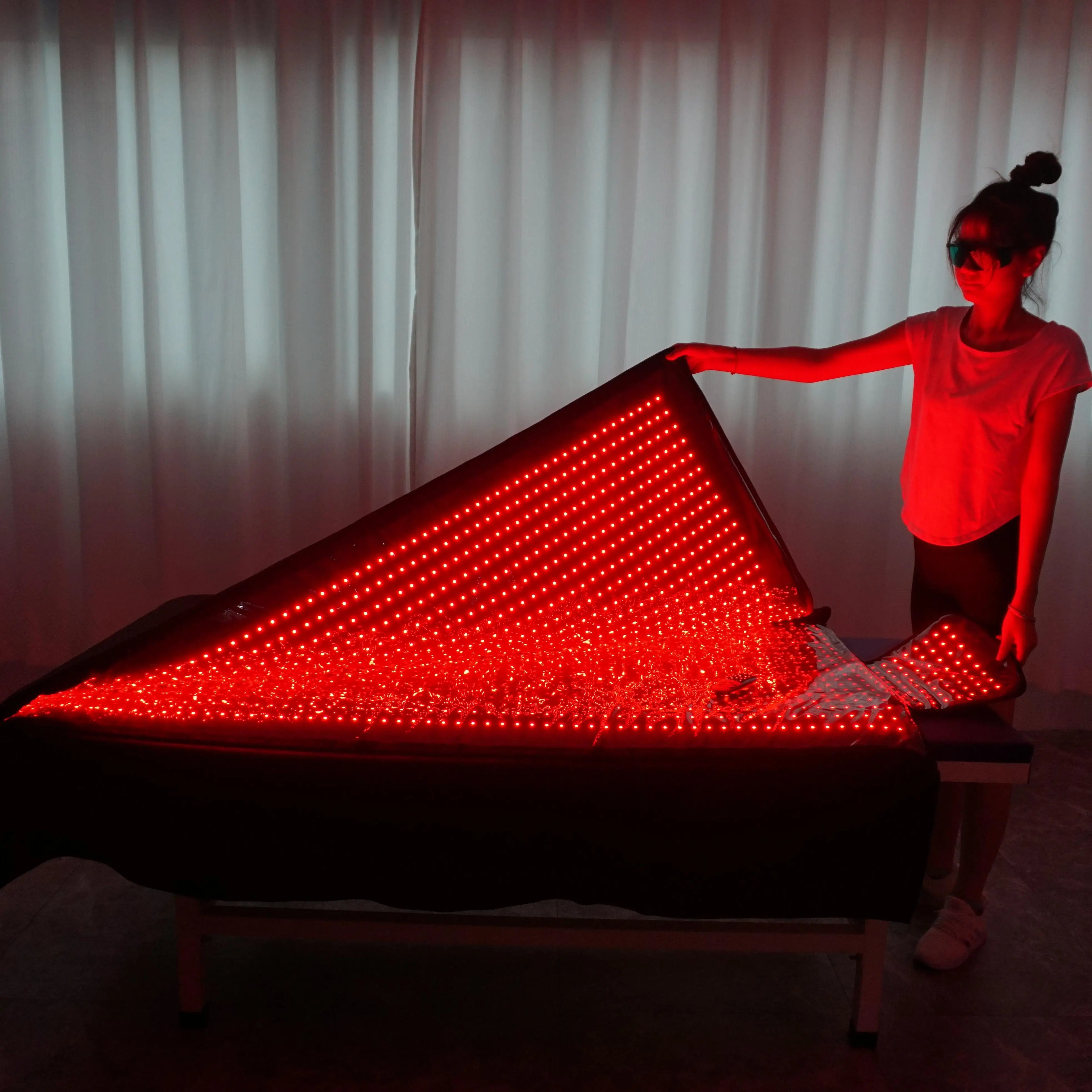 Red Light Therapy Sleep Bag - Full Body Infrared Wellness Blanket
